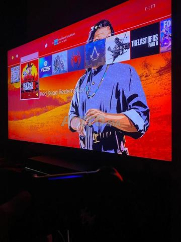 PS4 Pro en ligne 13 jeux 1000 Go - 2