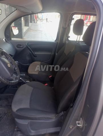 Renault Kangoo Diesel Manuelle 2018 à Casablanca - 2