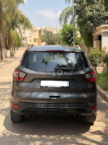 Ford Kuga Titanium - 2