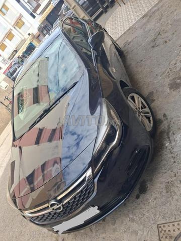 Opel Astra 2019 automatique - 2