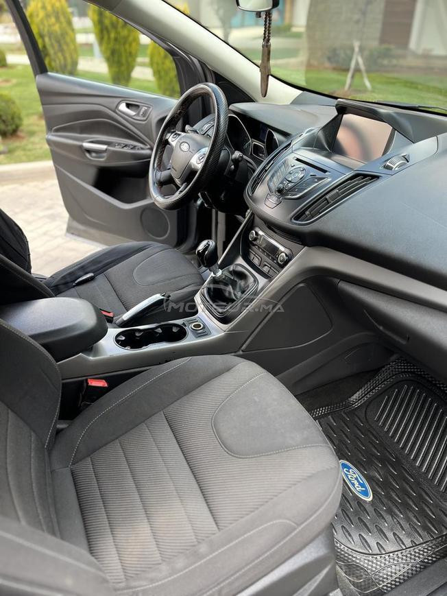 ford kuga très bon état 