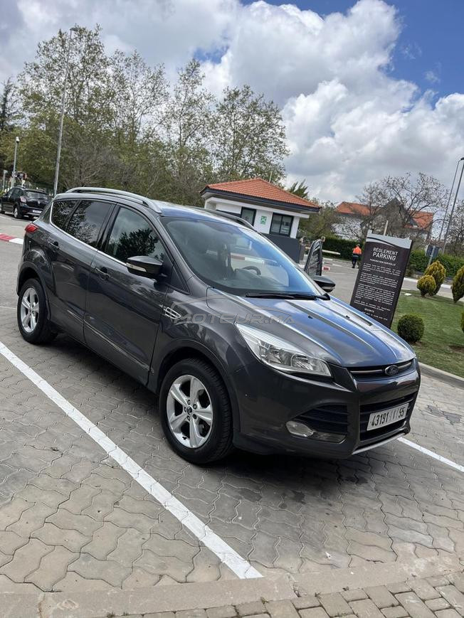 ford kuga très bon état 