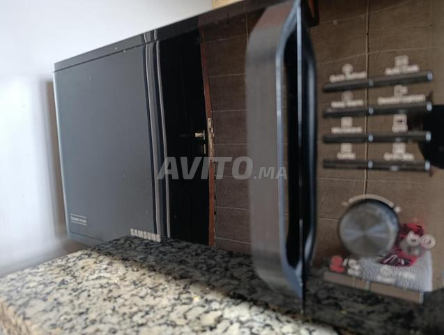 Antenne....Micro-ondes Samsung MG23K3515AK - 2