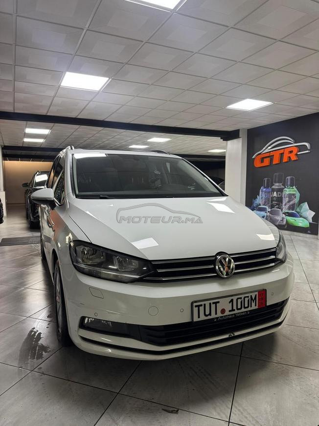 Volkswagen Touran Diesel Automatique 2017 à Tanger