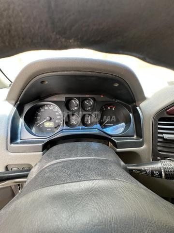 Mitsubishi Pajero - 2