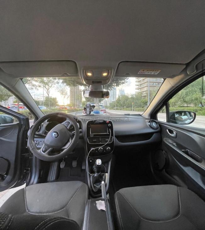 À vendre Renault Clio 2021 Très bon état 
