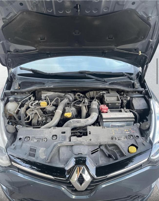 À vendre Renault Clio 2021 Très bon état 