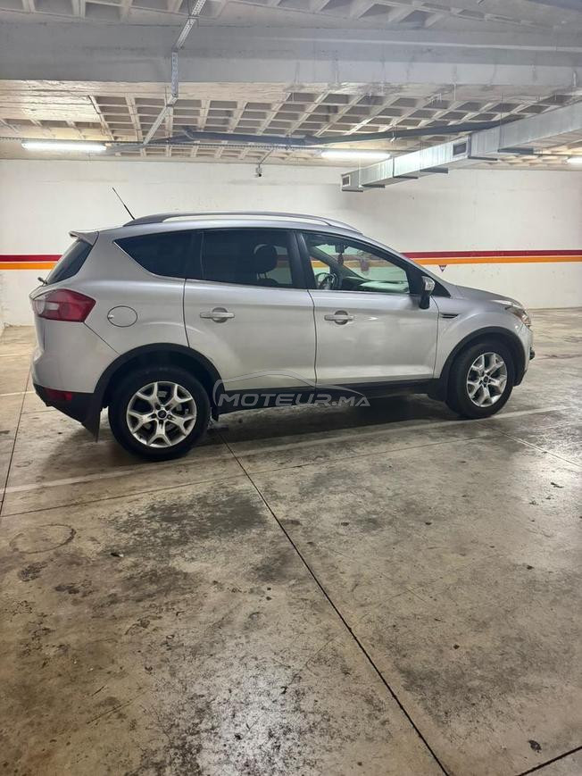 ford kuga tt options(possible de reprise)