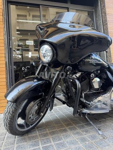 Harley Davidson Street Glide - 2