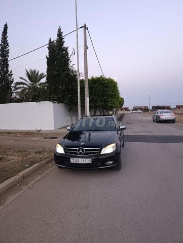 مرسيدس بنز 220 ديزل أوتوماتيك 2007 في الناظور