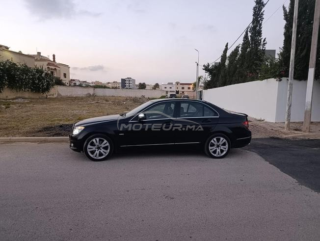 Mercedes-Benz 220 Diesel Automatique 2007 à Nador