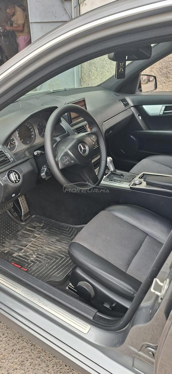 Mercedes-Benz 220 Diesel Automatique 2009