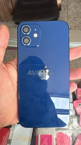 iPhone 12 256Go 87% état batterie - 2