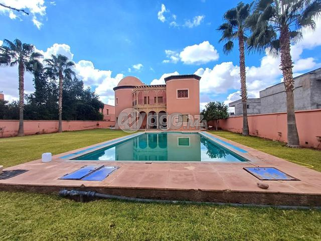RAK-TA-1068 - Villa à vendre à Route d'Amizmiz