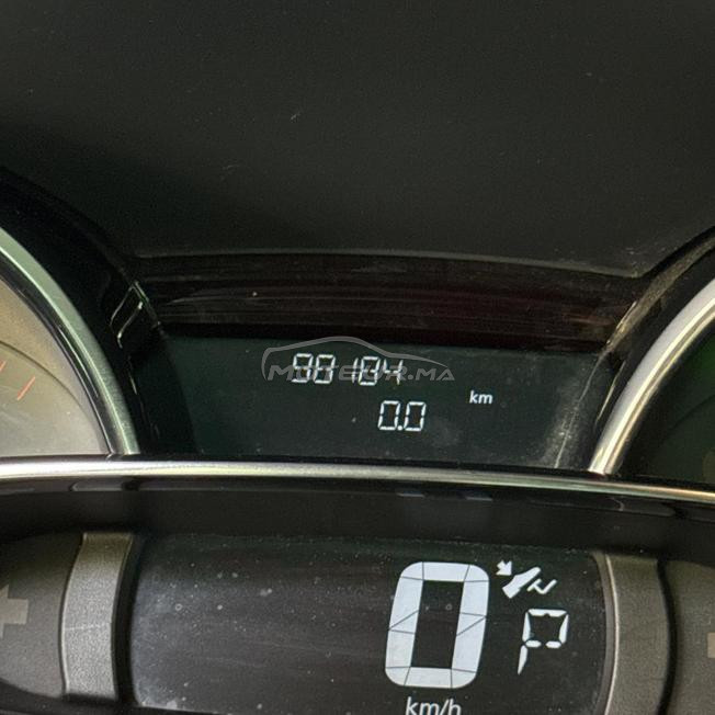 Clio 4 FULL OPTION (PRIX NON NEGOCIABLE)