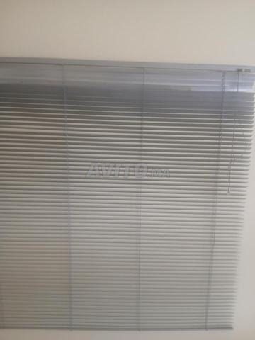 Store en aluminium - 2