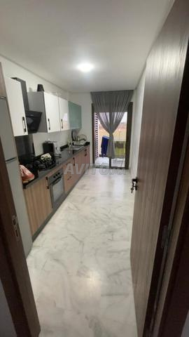 شقة فاخرة في إقامة سكنية جديدة ونظيفة - 2