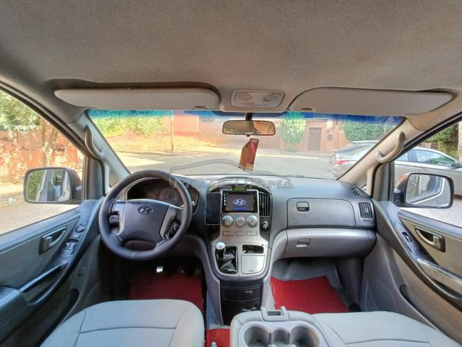 Hyundai H1 