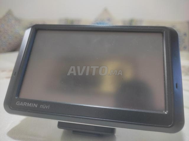 Garmin nuvi شاشة السيارة - 2