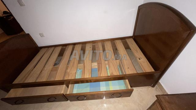 Deux lits à vendre