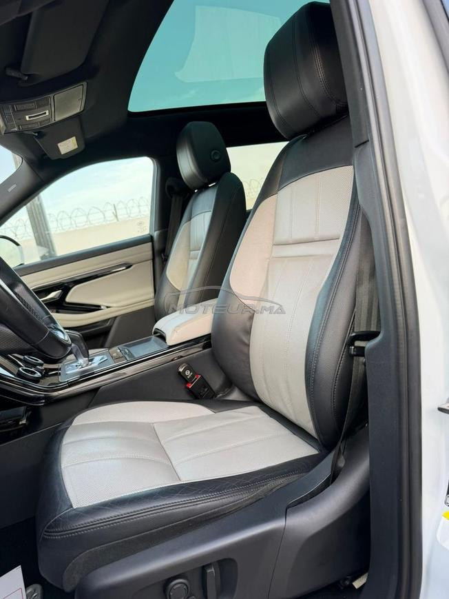 range rover bébé velar