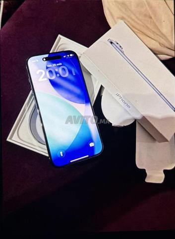 iPhone 17 Air comme neuf 256/100 MDM - 2