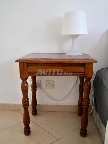 Lot de 2 tables de nuit en bois