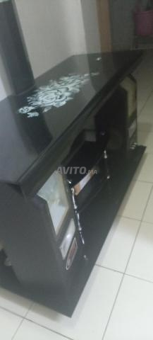 طاولة تلفاز للبيع - 2