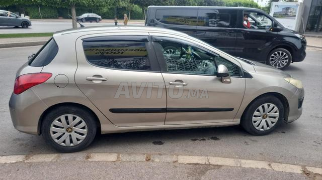 Peugeot 308 modèle 2012 - 2