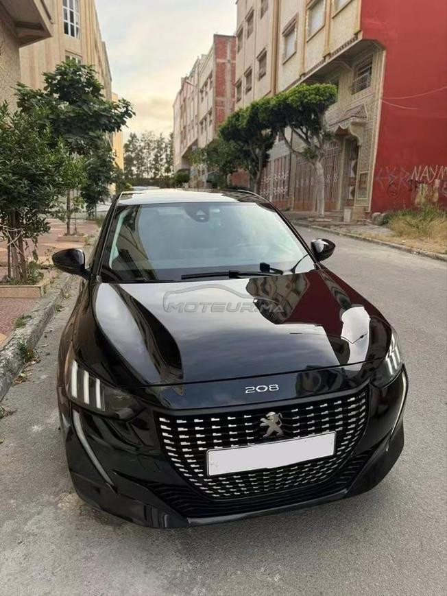 peugeot 208 automatique 2023/ 1er main
