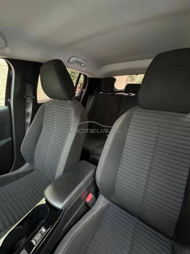peugeot 208 automatique 2023/ 1er main