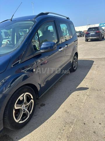 Ford Tourneo Custom Diesel Manuelle 2020 à Tanger