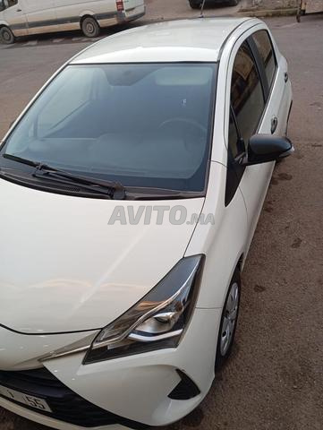 Toyota Yaris Essence 2020 - 2