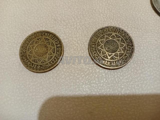 Pièce de monnaie de 50 francs de l'année 1371 - 2