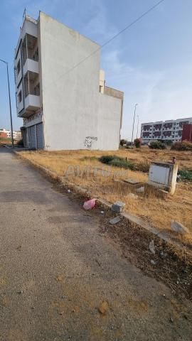 بقعة تجارية محفظة للبيع - 2