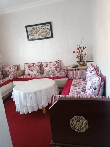 Salon marocain en bois à vendre - bon état