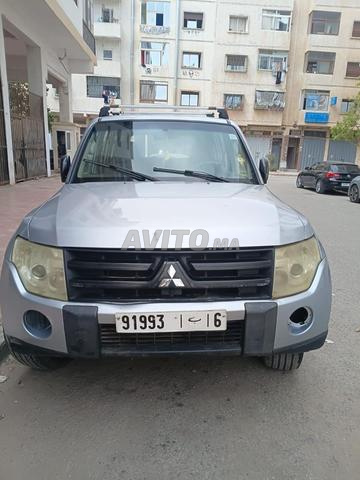 Mitsubishi Pajero - 2