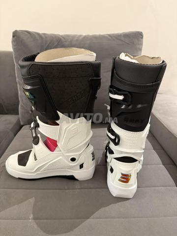 Bottes Shot Race 8 neuves - 2
