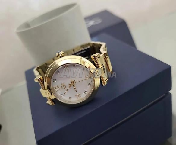 ساعة Guess Collection تحت الضمان - 2