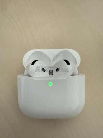 Apple AirPods 4 ANC – 1990 درهم