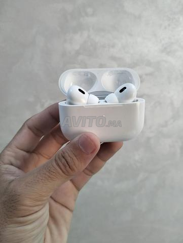 Airpods pro 2 lightning أبل الأصلي