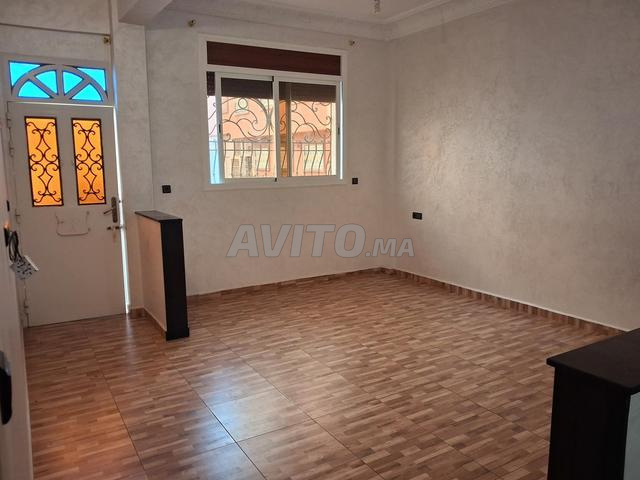 Appartement Double façade 100 m² à Drarga - 2