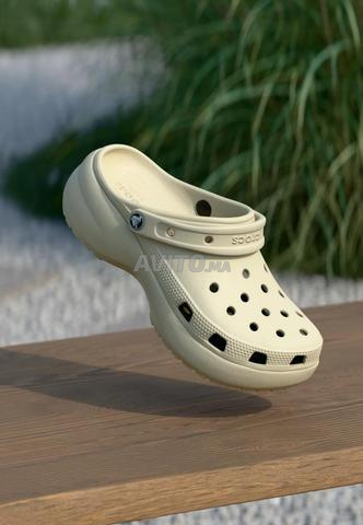 Crocs - 2