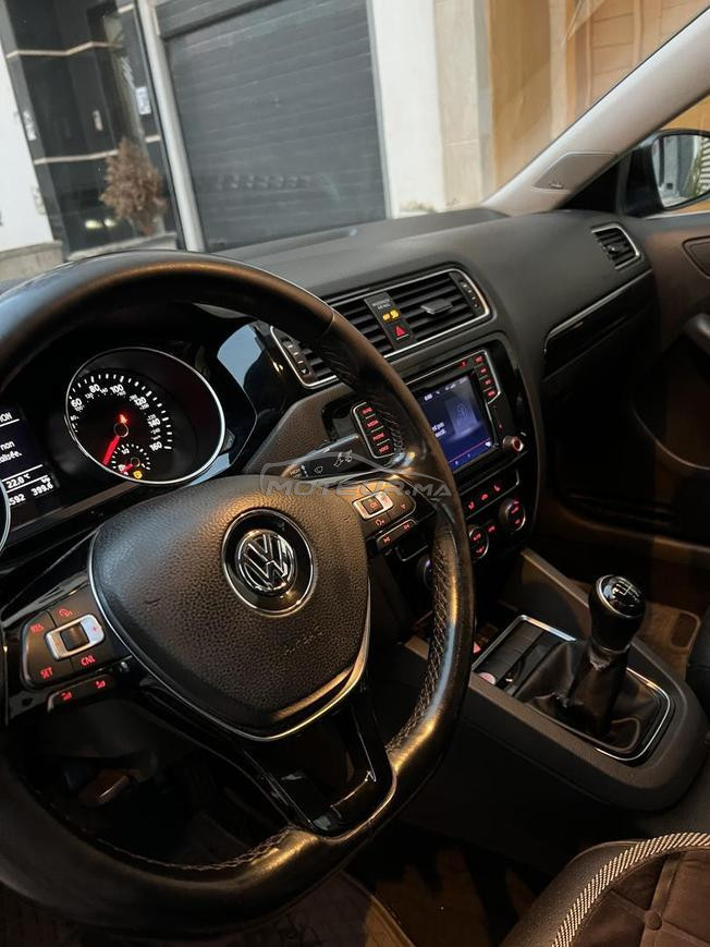 Jetta VW 2019 avec toit ouvrant