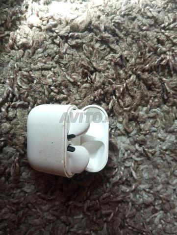 Airpods en marche - 2