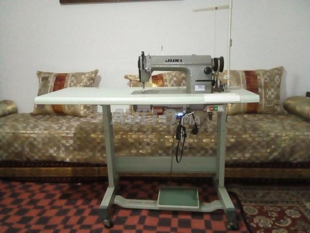Machine à coudre - 2