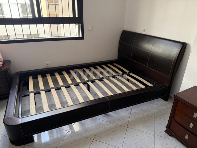 Lit en bois plus matelas - 2