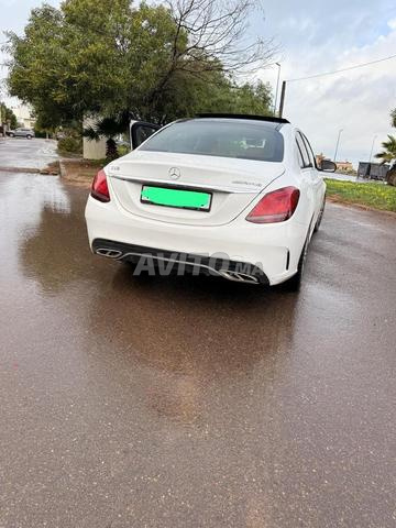 مرسيدس بنز 2019/7 DED 2022/12 - 2