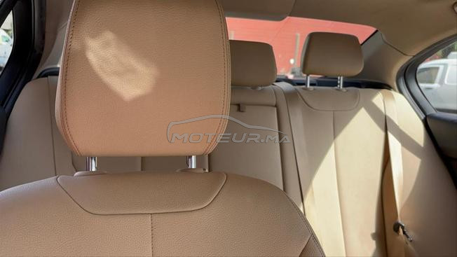 BMW Série 3 318d  