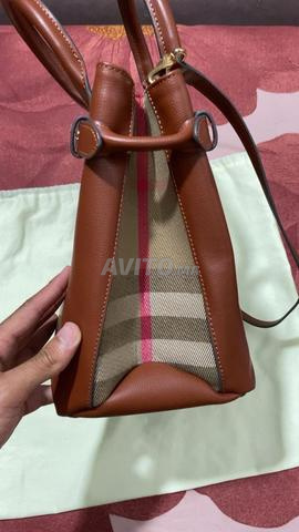 Sac fourre-tout moyen Burberry Banner Authentique - 2
